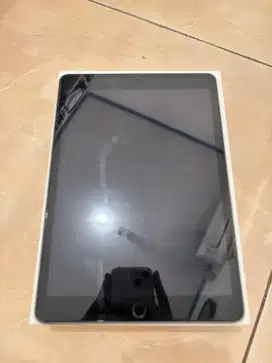 [FOR SALE] iPad 9th Gen Wi-Fi 64GB - FULLSET + BONUS AKSESORIS