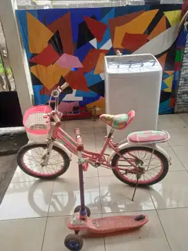 Sepeda dan sekuter bekas