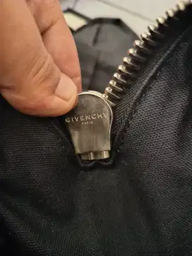 GIVENCHY 3C C 0145