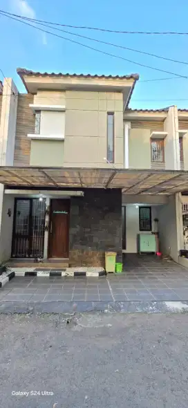 Disewakan Rumah 2 Lantai Full Furnished - De Palma Residence Condet
