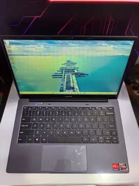 ADVAN SOULMATE PLUS 14HD R5-3500U- 8GB - 256GB SSD- W11 -GREY
