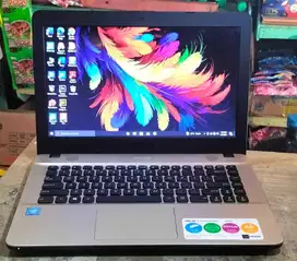 Asus vivobook x441s N3360/2gb/SSD 128gb no minus