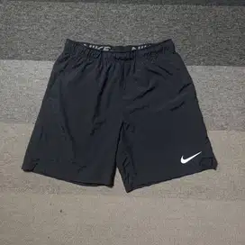 Celana Olah Raga N1ke size XL *bekas good