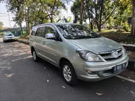 KIJANG INNOVA V 2005 PLAT B