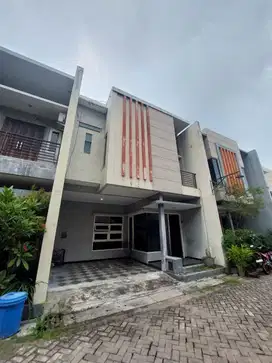 Termurah! Rumah Urban Mansion dkt Dharmahusada Indah Manyar Kertajaya