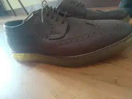 Di Jual Cepat Sepatu Elegan pria original barang istimewa Size 40