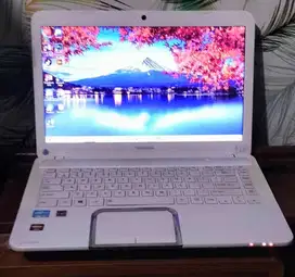 Toshiba L840 corei5 gen3 Vga Ati radeon 7600M Ram 8gb ssd 256gb