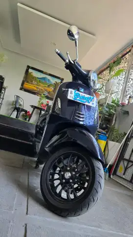 VESPA PRIMAVERA NIGHT BLUE CVT 160CC 2014
