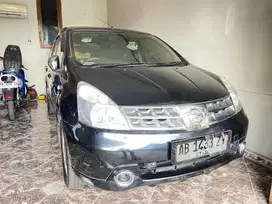 Grand livina xv 2010