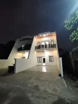 Rumah baru di Lamper tengah 6 menit ke Simpang lima