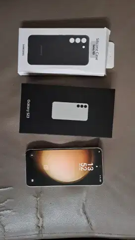 Samsung S23 5G | RAM 8 GB / Memory 128 GB