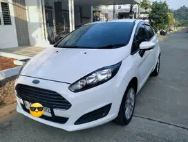 Ford Fiesta 1.5 AT TREND