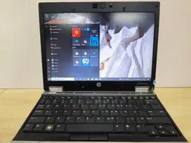 Di Jual !! HP Elitebook 2540p  i7 Gen 1  RAM 4GB  SSD 160GB  No Minus