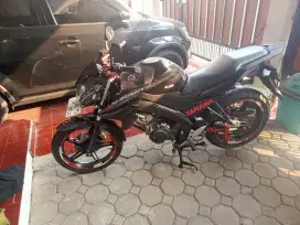 DIJUAL Yamaha Vixion 2015