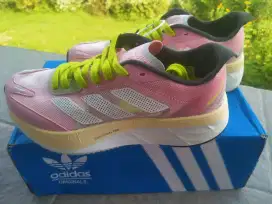 Adidas Adizero Boston 11 Berlin sz 37 Pink