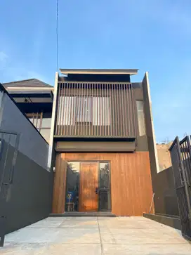 RUMAH TERLARIS DI KOTA BEKASI LOKASI PREMIUM DAN STRATEGIS