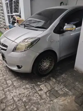 Toyota Yaris 2008