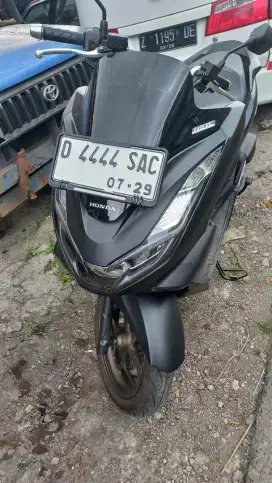 HONDA PCX TAHUN 2024