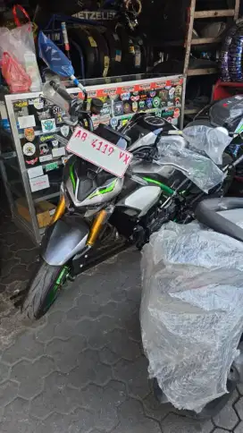DIJUAL KAWASAKI Z900 NEW 2025