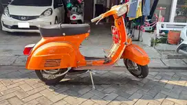 Vespa super 1978 orange