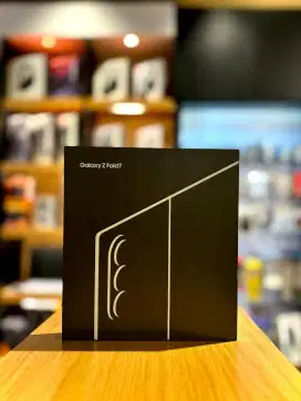 SAMSUNG GALAXY Z FOLD 7 TERBARU