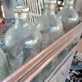 Botol bekas jamu