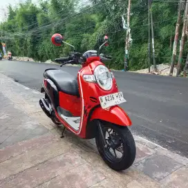 Scoopy Donat 2018 Mesin Aluss Lengkap Bagus