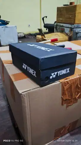 Sepatu yonex mantull