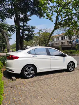 HONDA CITY RS MATIC 2025
