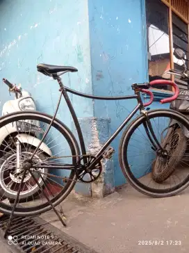 Fulbike Fixie clasik Pursuit. Siap pakai.