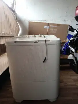 Mesin cuci Sharp 2 tabung 6.5 KG