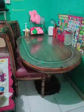 meja makan jati