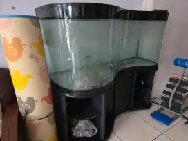 Aquarium Bending besar
