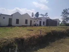 Hunian Modern di Malang: Rumah di Kedungrejo