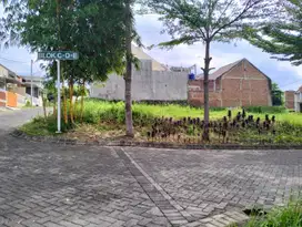 Hunian Strategis: 15 Menit ke Jatim Park, BNS & Ekonomis Park