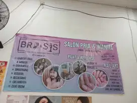 Penata rambut dan kecantikan