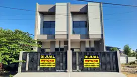 Rumah Tenggilis Mejoyo Selatan Baru Gres Siap Huni Dekat Kampus Ubaya