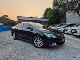 Toyota Camry 2.5 AT 2014