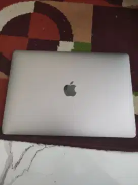 Macbook air 2019 i5