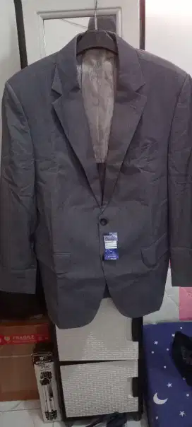 Dijual. Jas Keren korean style. Merk DAVICI Negoin aja