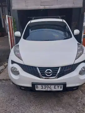 NISSAN JUKE 2013 PEMAKAIAN PRIBADI MULUS DAN SANGAT TERAWAT