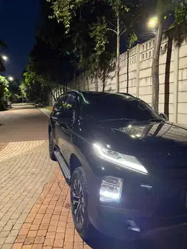 Pajero sport dakar 2021 low km