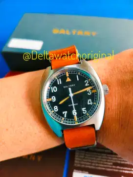 Jam Baltany W10 Tonneau Military Pilot Automatic Black Dual Fullset