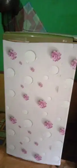 Kulkas 1pintu LG siap pakai
