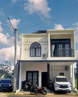 Dekat KRL & Kampus UI.Rumah ideal pasangan aktif