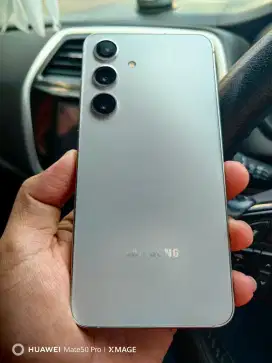 Samsung S24 8/256 like new