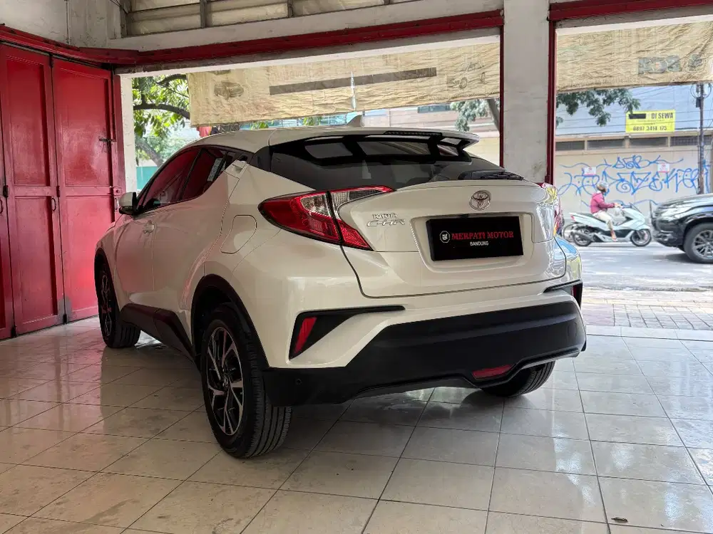 Low KM Toyota CHR CH-R 2020