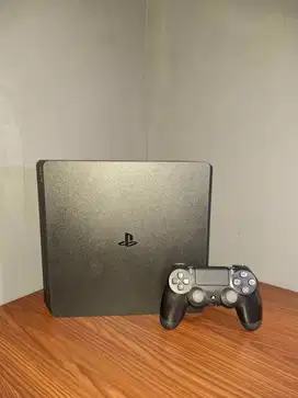 DIJUAL SONY PLAY STATION 4 (PS4) 500 GB JET BLACK