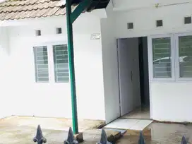 Rumah sejuk dikontrakkan di Perumahan Bilabong Permai H1A no: 22 Bogor