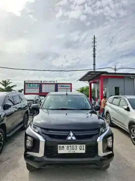 New triton 2023 GLS diesel manual. Km 27rb antik